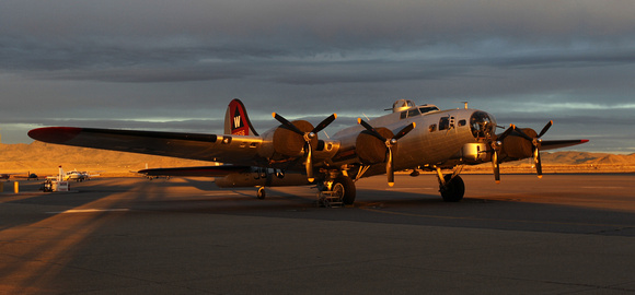 Flying Fortress B - 17